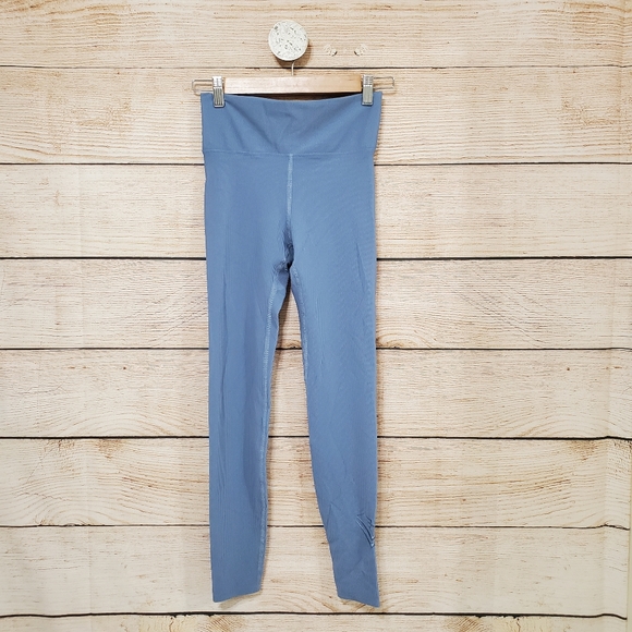 NWT Heroione Sport Powder Blue Ribbed Revive Leggings XS - Picture 4 of 10